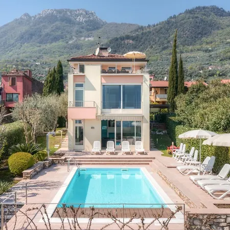 Oleandri, Con Piscina Privata E Vista